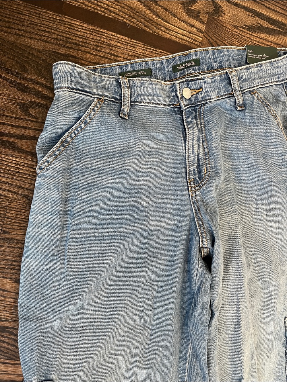 🧋NWT Wild Fable Rigid Denim Mid Rise Cargo Jeans Size 6 | 31" Inseam carpenter - Picture 5 of 12